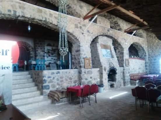 Trajan Guest House Al-Mughayer ภายนอก รูปภาพ