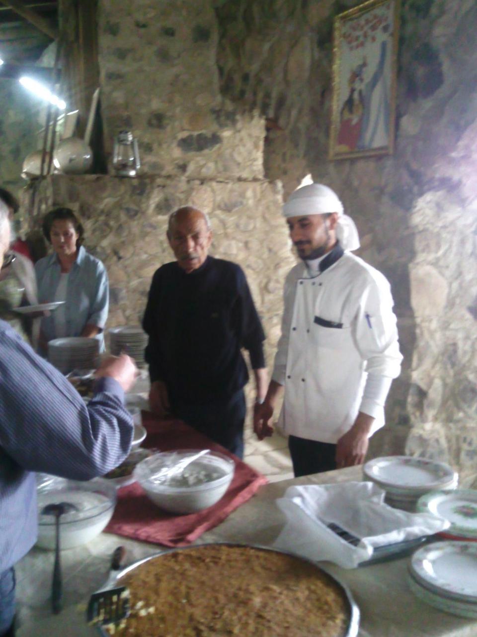 Trajan Guest House Al-Mughayer ภายนอก รูปภาพ