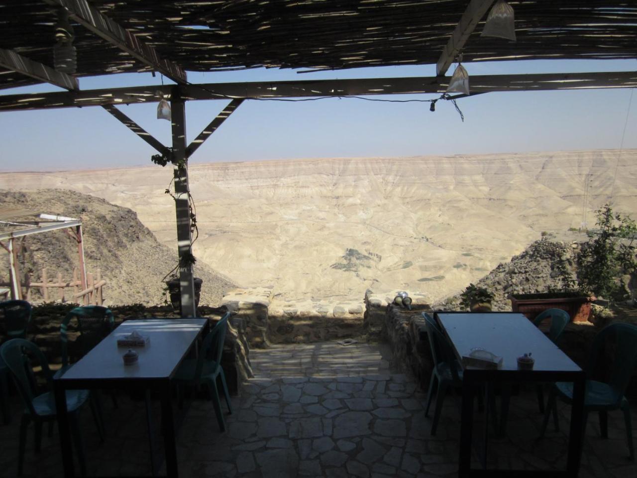 Trajan Guest House Al-Mughayer ภายนอก รูปภาพ